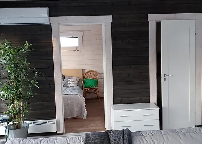 Hotelli 17110 Hollola Pajutie 19